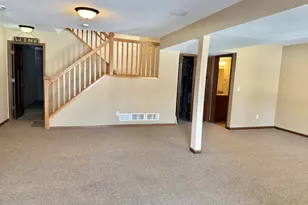 2526 Waterfall Way NW, Prior Lake, MN 55372 - Photo 8