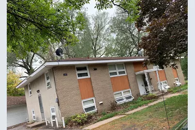 1107 57th Avenue N, Brooklyn Center, MN 55430 - Photo 2