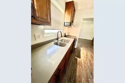 1107 57th Avenue N, Brooklyn Center, MN 55430 - Photo 10