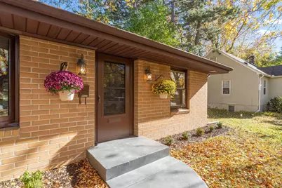 9523 10th Avenue S, Bloomington, MN 55420 - Photo 2