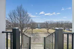 2062 Wellens St, Chaska, MN 55318 - Photo 2