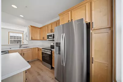 2062 Wellens Street #84, Chaska, MN 55318 - Photo 10