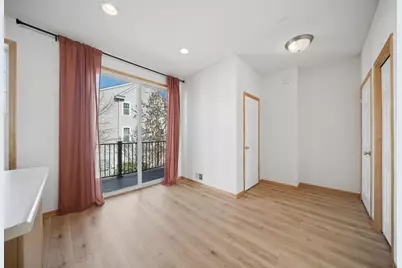 2062 Wellens Street #84, Chaska, MN 55318 - Photo 12