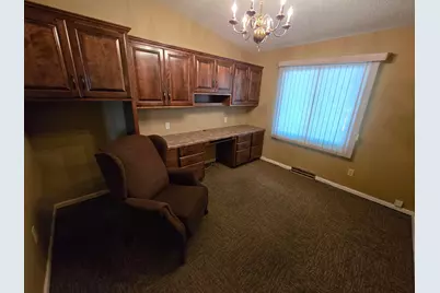 710 4th Street SE, Pipestone, MN 56164 - Photo 12