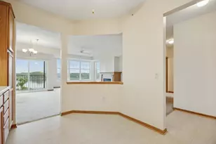 1900 Rush Lake Trl, New Brighton, MN 55112 - Photo 10