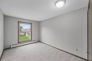 814 9th Ave S, Hopkins, MN 55343 - Photo 18