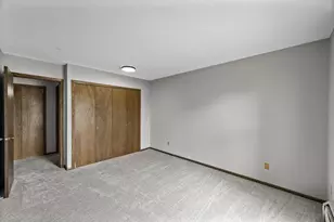 814 9th Ave S, Hopkins, MN 55343 - Photo 16