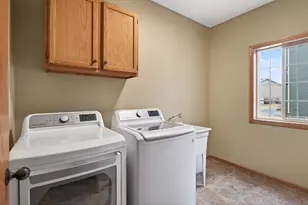 2081 Silver St, Waconia, MN 55387 - Photo 14