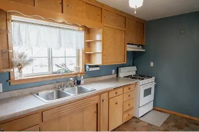 251 Apple Street W, Trimont, MN 56176 - Photo 18