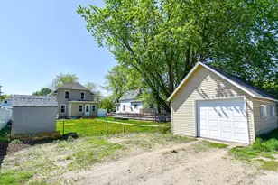 720 Arnold Ave N, Thief River Falls, MN 56701 - Photo 46
