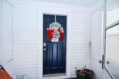 720 Arnold Avenue N, Thief River Falls, MN 56701 - Photo 2