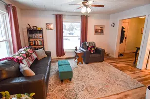 720 Arnold Ave N, Thief River Falls, MN 56701 - Photo 6