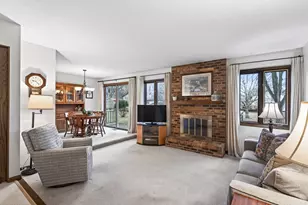 10156 Pilgrim Ln N, Maple Grove, MN 55369 - Photo 6