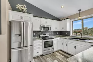 1017 4th St N, Sartell, MN 56377 - Photo 4