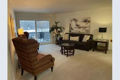 10113 W 34th Avenue #335, Hopkins, MN 55305 - Photo 2