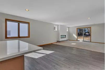 2608 10th Street SW, Willmar, MN 56201 - Photo 4