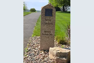 300 Lindsay Road, Hudson, WI 54016 - Photo 96