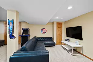 8839 N Shr Trl N, Forest Lake, MN 55025 - Photo 34