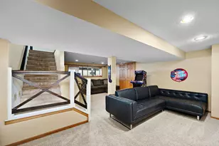 8839 N Shr Trl N, Forest Lake, MN 55025 - Photo 32