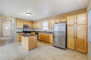 3422 Penn Ave N, Minneapolis, MN 55412 - Photo 10