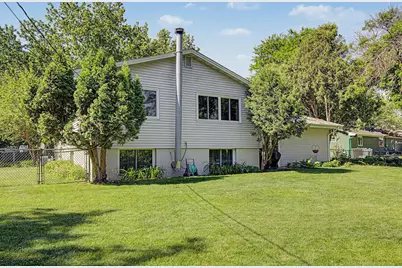 2443 Birch Street, White Bear Lake, MN 55110 - Photo 30
