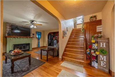 902 4th Avenue SW, Austin, MN 55912 - Photo 2