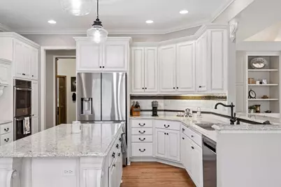 875 Novak Avenue N, West Lakeland Township, MN 55082 - Photo 20