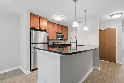 5980 Chasewood Parkway #102, Minnetonka, MN 55343 - Photo 10
