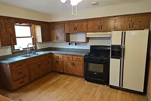 6017 Bethia Ln, Minneapolis, MN 55429 - Photo 8