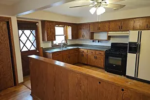 6017 Bethia Ln, Minneapolis, MN 55429 - Photo 10