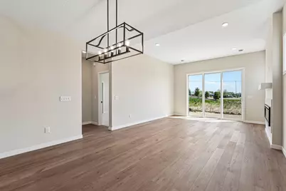 19124 Cloverleaf Way, Farmington, MN 55024 - Photo 8