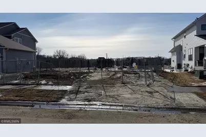 10131 Shadyview Lane N, Maple Grove, MN 55311 - Photo 2