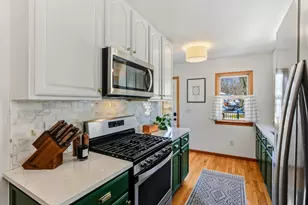 103 Greenwood St, Mahtomedi, MN 55115 - Photo 8