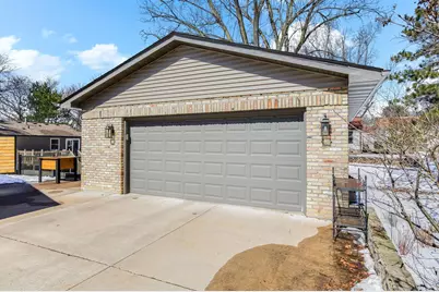 103 Greenwood Street, Mahtomedi, MN 55115 - Photo 32