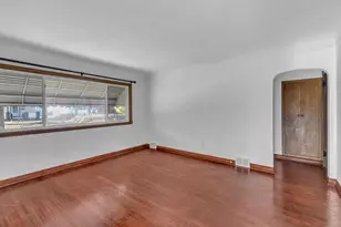 1779 Orange Ave E, Saint Paul, MN 55119 - Photo 4