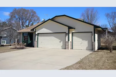17398 Fontana Path, Farmington, MN 55024 - Photo 2