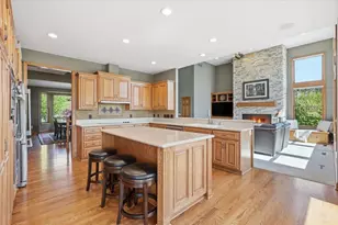 257 Troon Ct, Hudson, WI 54016 - Photo 8