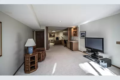 7709 Pondwood Drive, Edina, MN 55439 - Photo 18