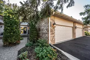 7709 Pondwood Dr, Edina, MN 55439 - Photo 1