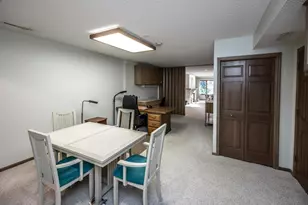 7709 Pondwood Dr, Edina, MN 55439 - Photo 20