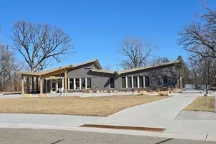 9935 Russell Ave N, Brooklyn Park, MN 55444 - Photo 46