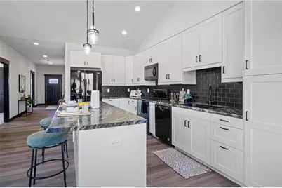 3357 Iris Drive, Eau Claire, WI 54703 - Photo 16