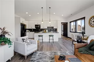 3357 Iris Dr, Eau Claire, WI 54703 - Photo 22