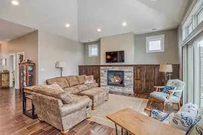 1904 Bridgeview Boulevard, Detroit Lakes, MN 56501 - Photo 32