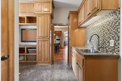 9951 Vagabond Court N, Maple Grove, MN 55311 - Photo 36