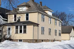 701 10th St N, Virginia, MN 55792 - Photo 2