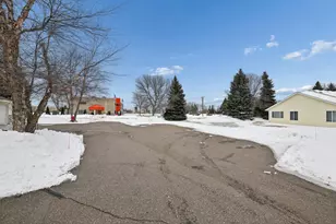 5669 Lambert Ave NE, Albertville, MN 55301 - Photo 22