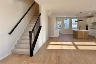 906 Woodlawn Ave, Saint Paul, MN 55116 - Photo 16