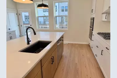 906 Woodlawn Avenue #I, Saint Paul, MN 55116 - Photo 14