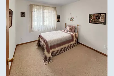 818 E 2nd Street N, Truman, MN 56088 - Photo 20